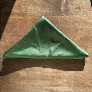 Bulk Satin Green Napkins